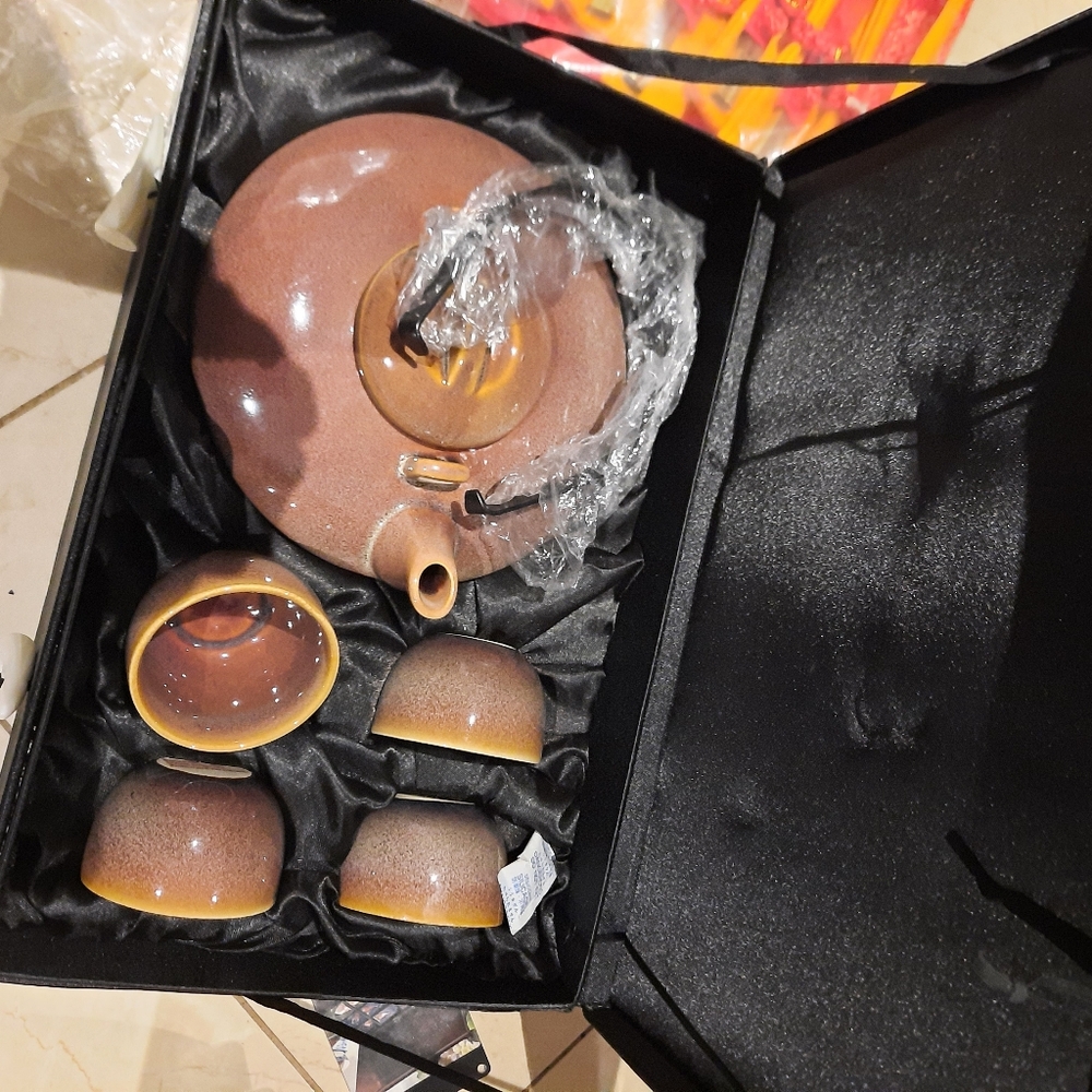 🎁💕 NIP 9PC AUTHENTIC BOMBAY & CO TEAPOT 🫖 CUPS ☕️ HANDLE EXOTIC GIFT CASE 🐉